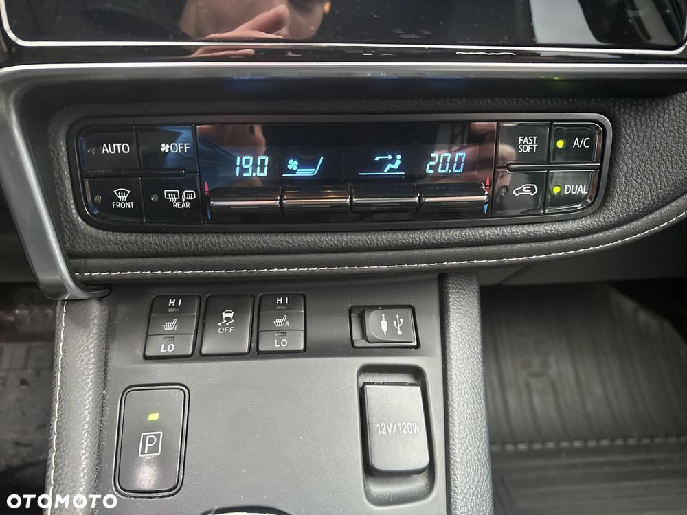Toyota Auris - 18