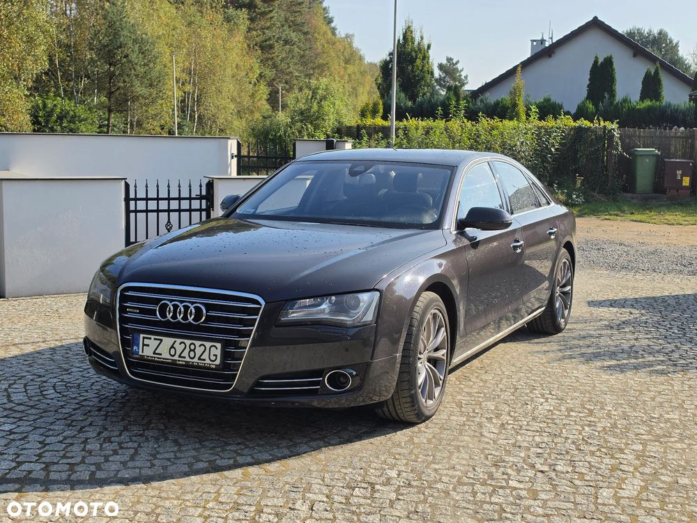 Audi A8 - 1