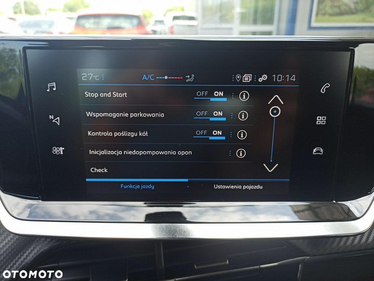 Peugeot 2008 - 18