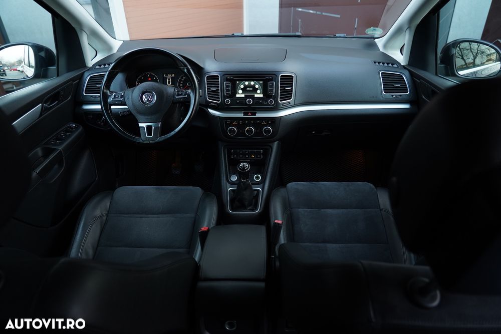 Volkswagen Sharan 2.0 TDI Blue Motion Highline - 8