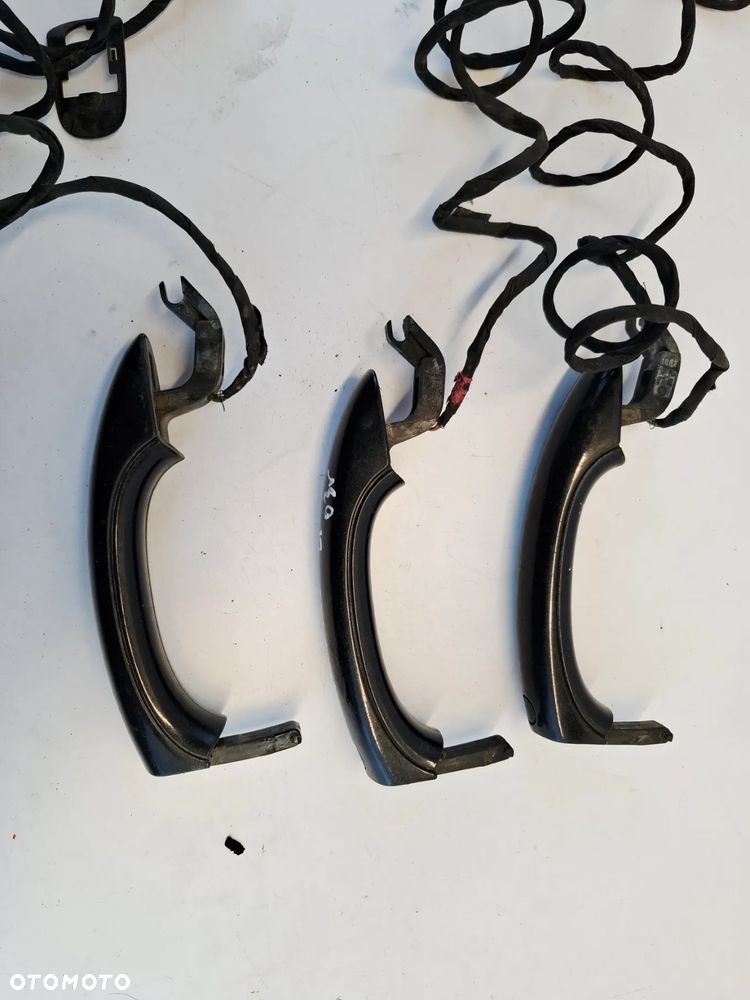 Klamka Zewnętrzna Drzwi z Przyciskiem Kessy VW Touareg 7L 7L6837205 - 6