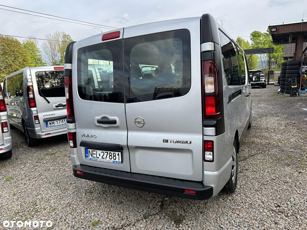 Opel Vivaro - 14