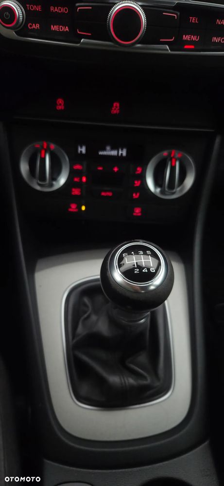 Audi Q3 2.0 TDI Edycja Specjalna - 29