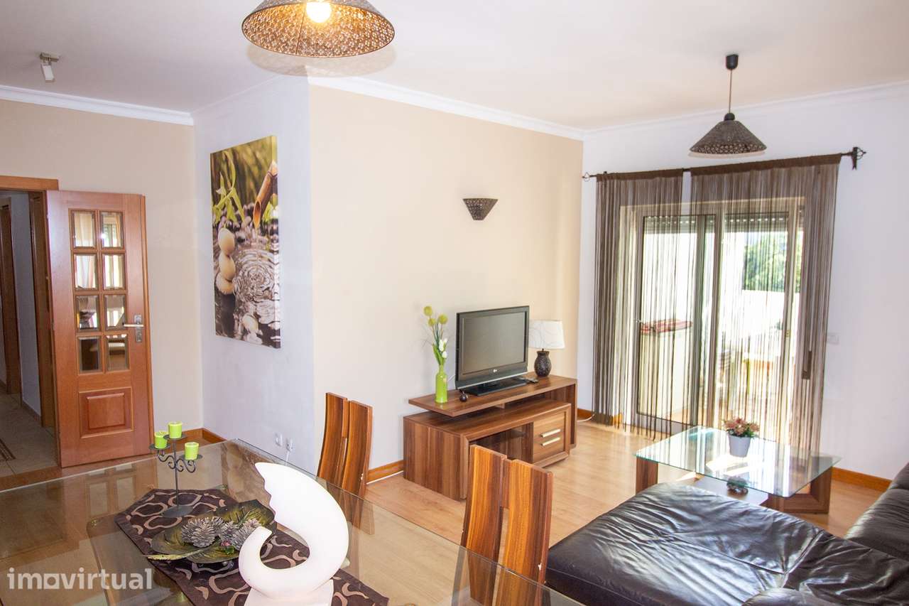 ESPAÇOSO APARTAMENTO T2 EM CONDOMINIO COM PISCINAS, LAGOS - Grande imagem: 3/17