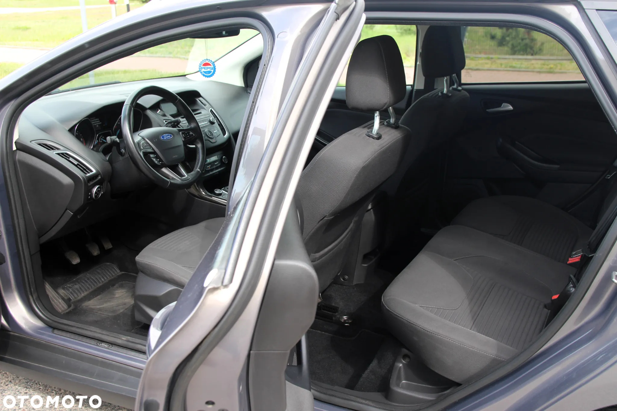 Ford Focus - 14