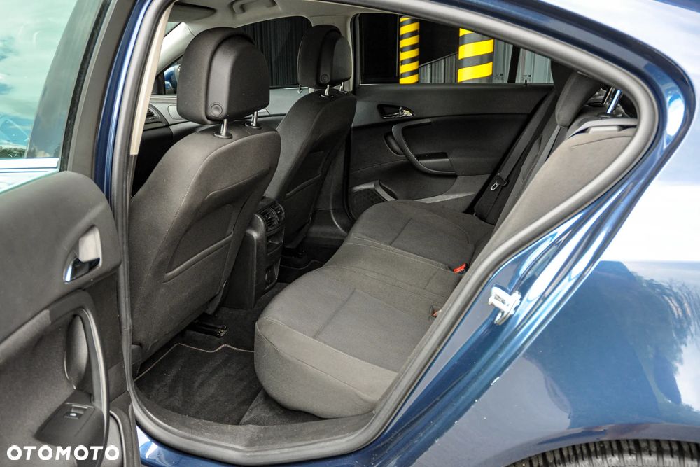 Opel Insignia 1.6 Turbo Edition - 8