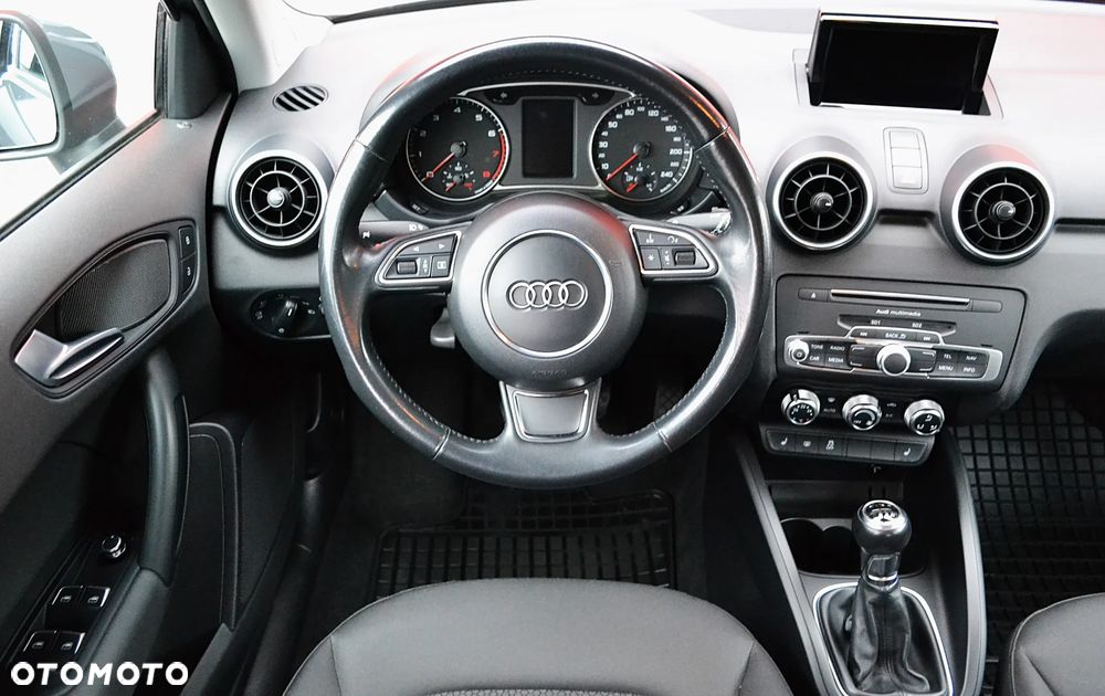 Audi A1 Sportback 1.4 TFSI design - 8
