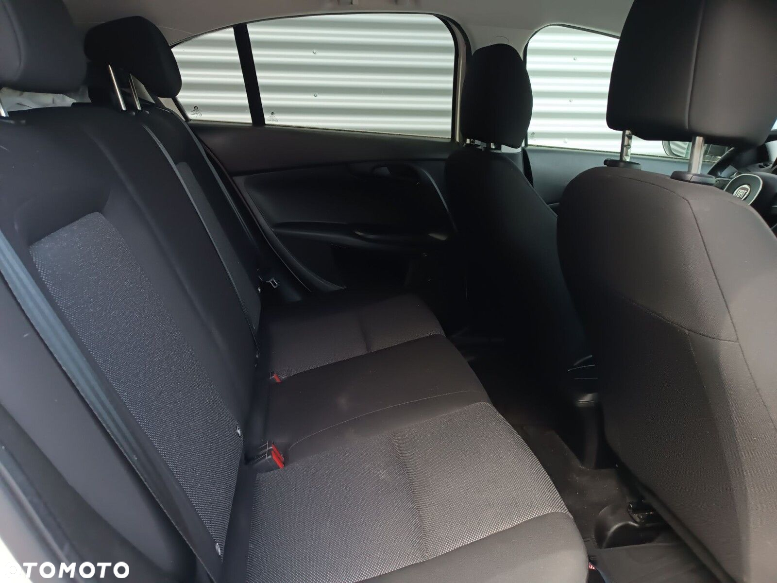 Fiat Tipo 1.4 T-Jet 16v Street - 29