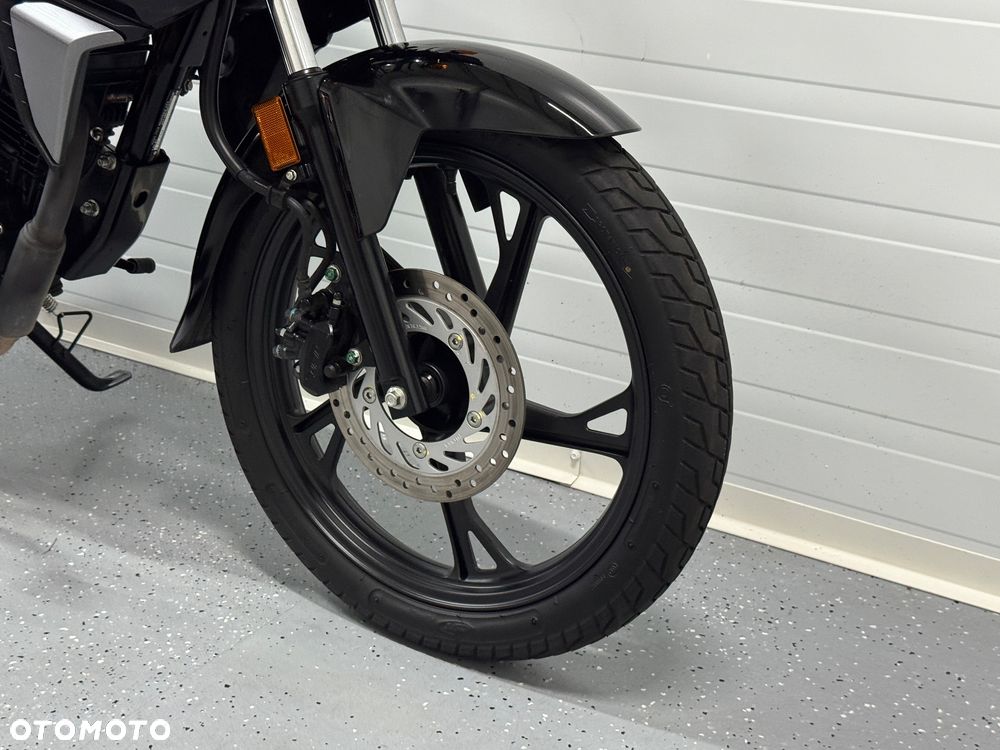 Honda CBF - 9