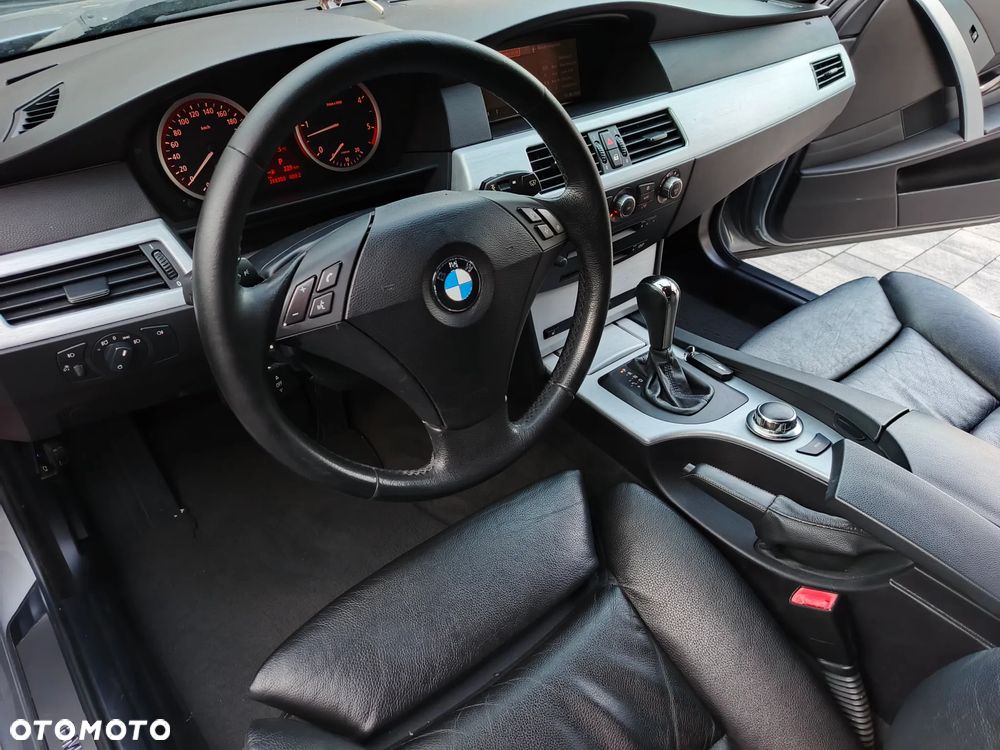 BMW Seria 5 535d Touring - 10