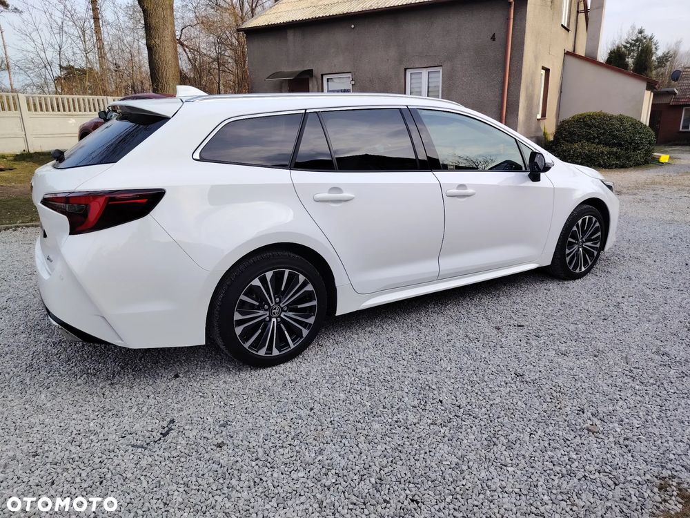 Toyota Corolla 1.8 Hybrid Style - 4