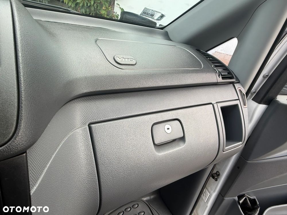Mercedes-Benz vito - 18