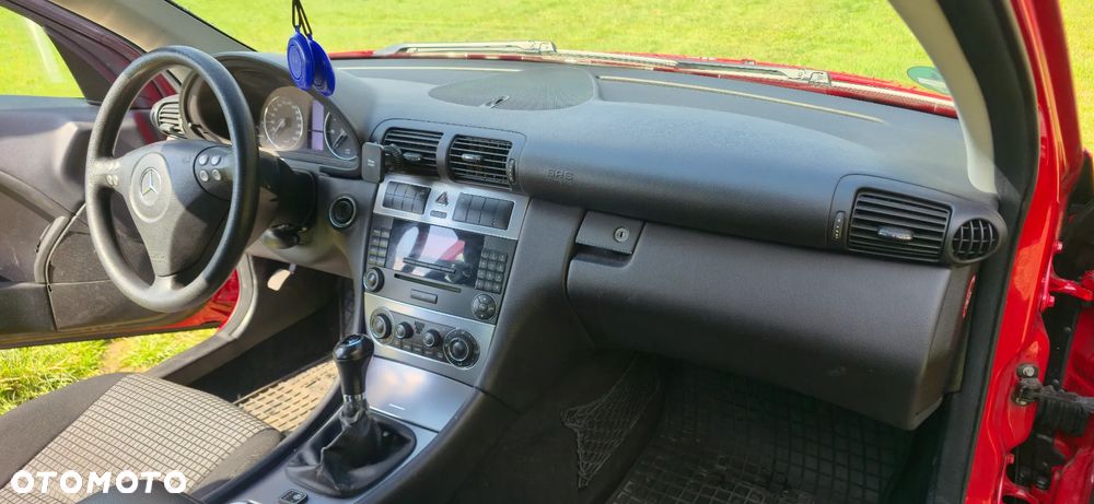 Mercedes-Benz Klasa C 180 Kompressor - 8