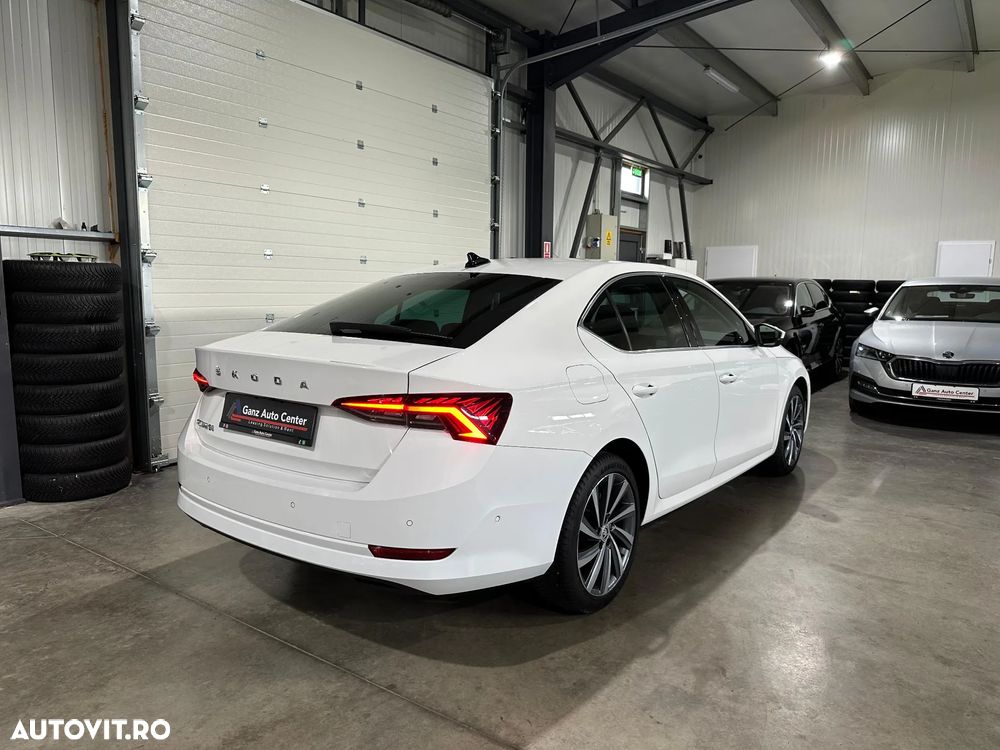 Skoda Octavia 2.0 TDI DSG Exclusive - 5