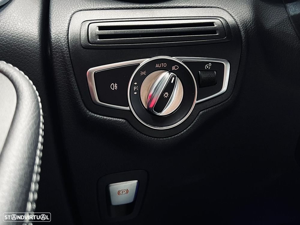 Mercedes-Benz GLC 300 e 4Matic - 35