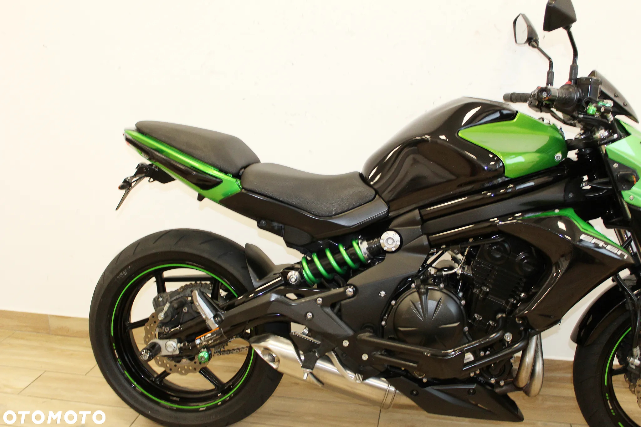 Kawasaki ER - 9