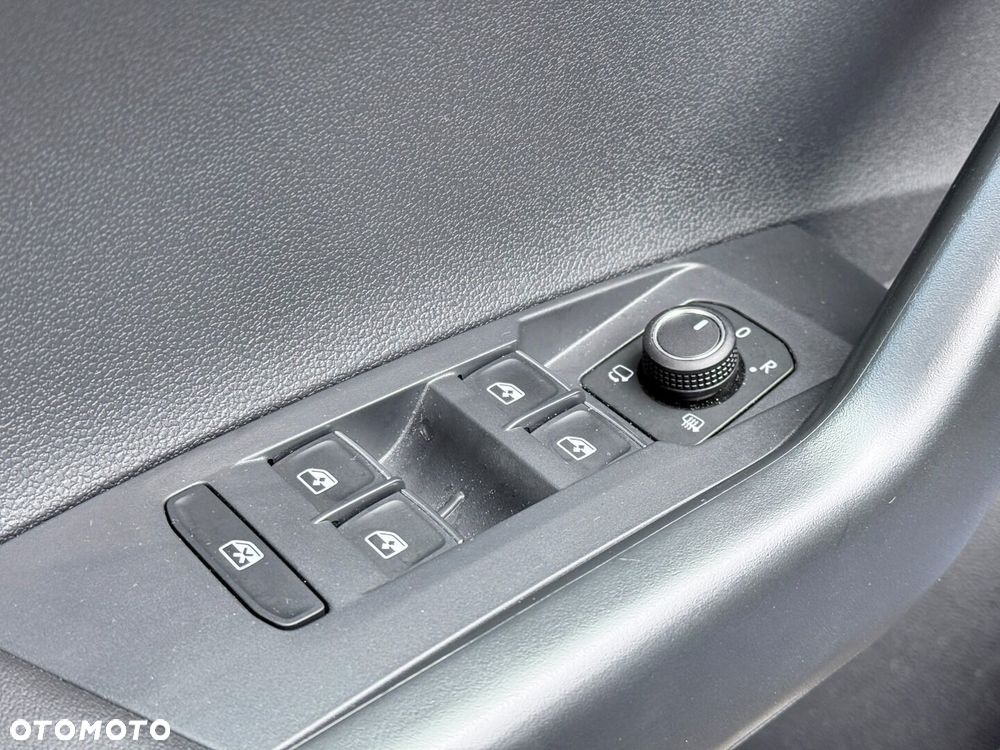 Volkswagen Taigo 1.0 TSI Special Edition - 28