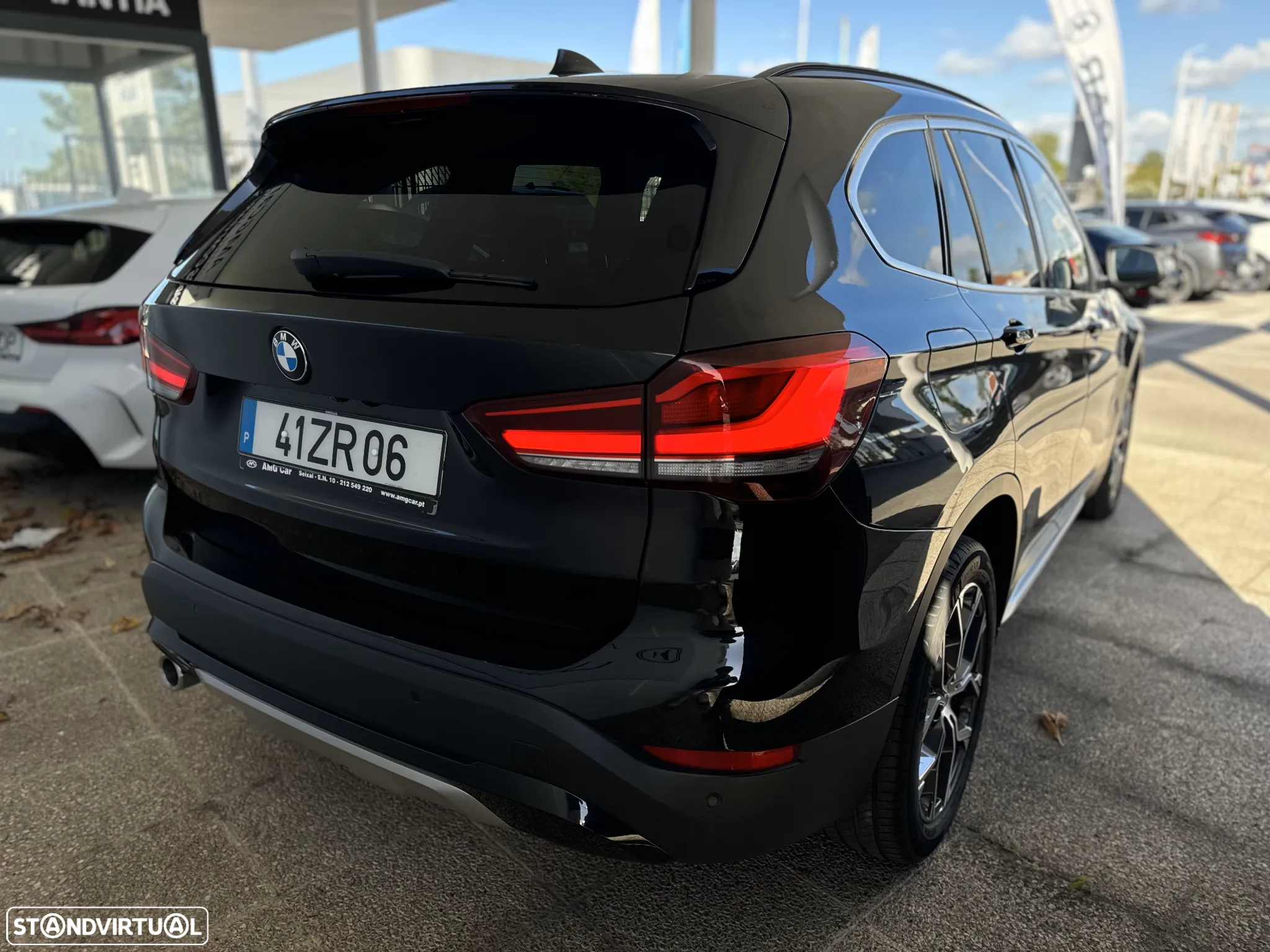 BMW X1 16 d sDrive Auto Line Sport - 5