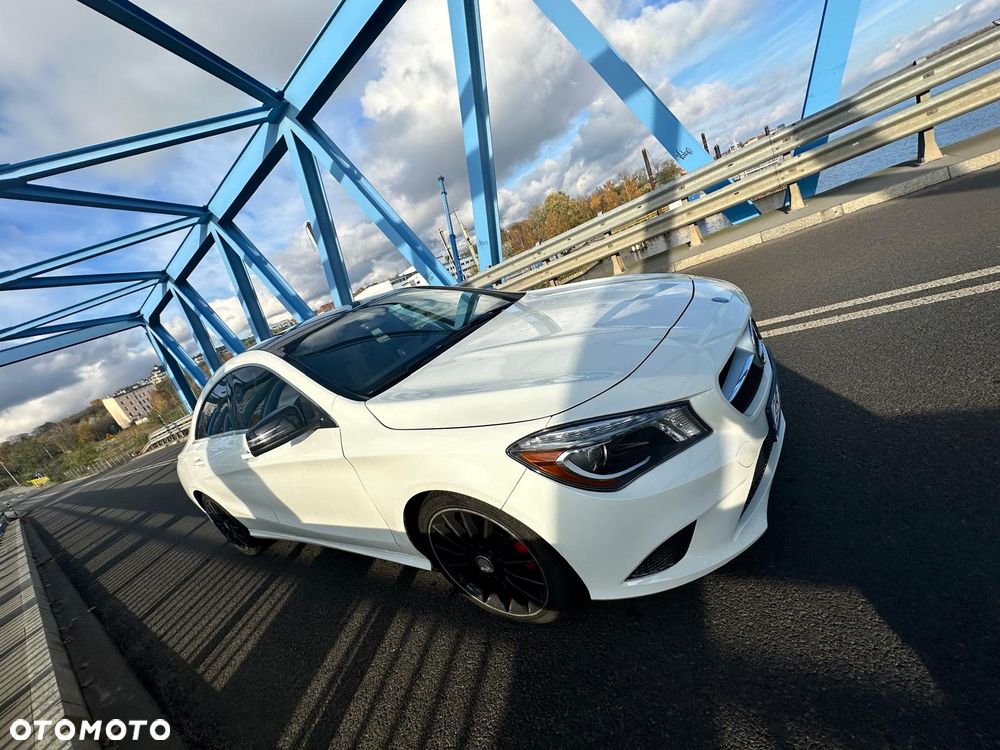 Mercedes-Benz CLA 250 7G-DCT - 1