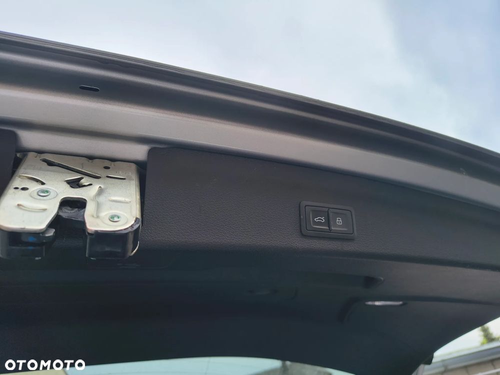 Audi Q3 - 30