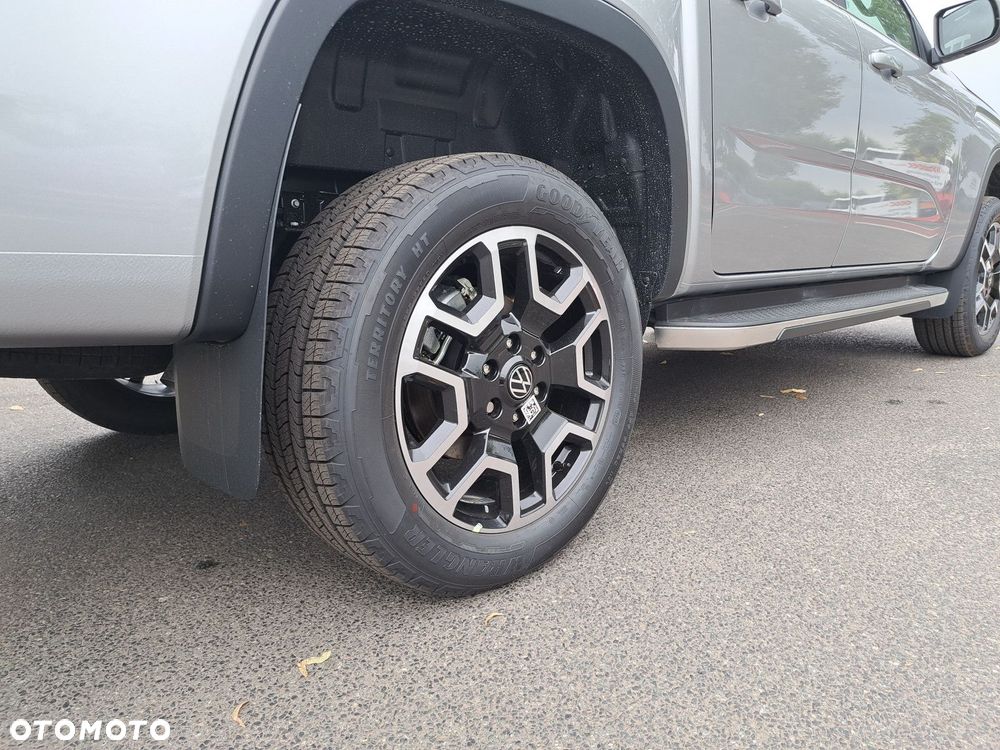 Volkswagen Amarok - 10