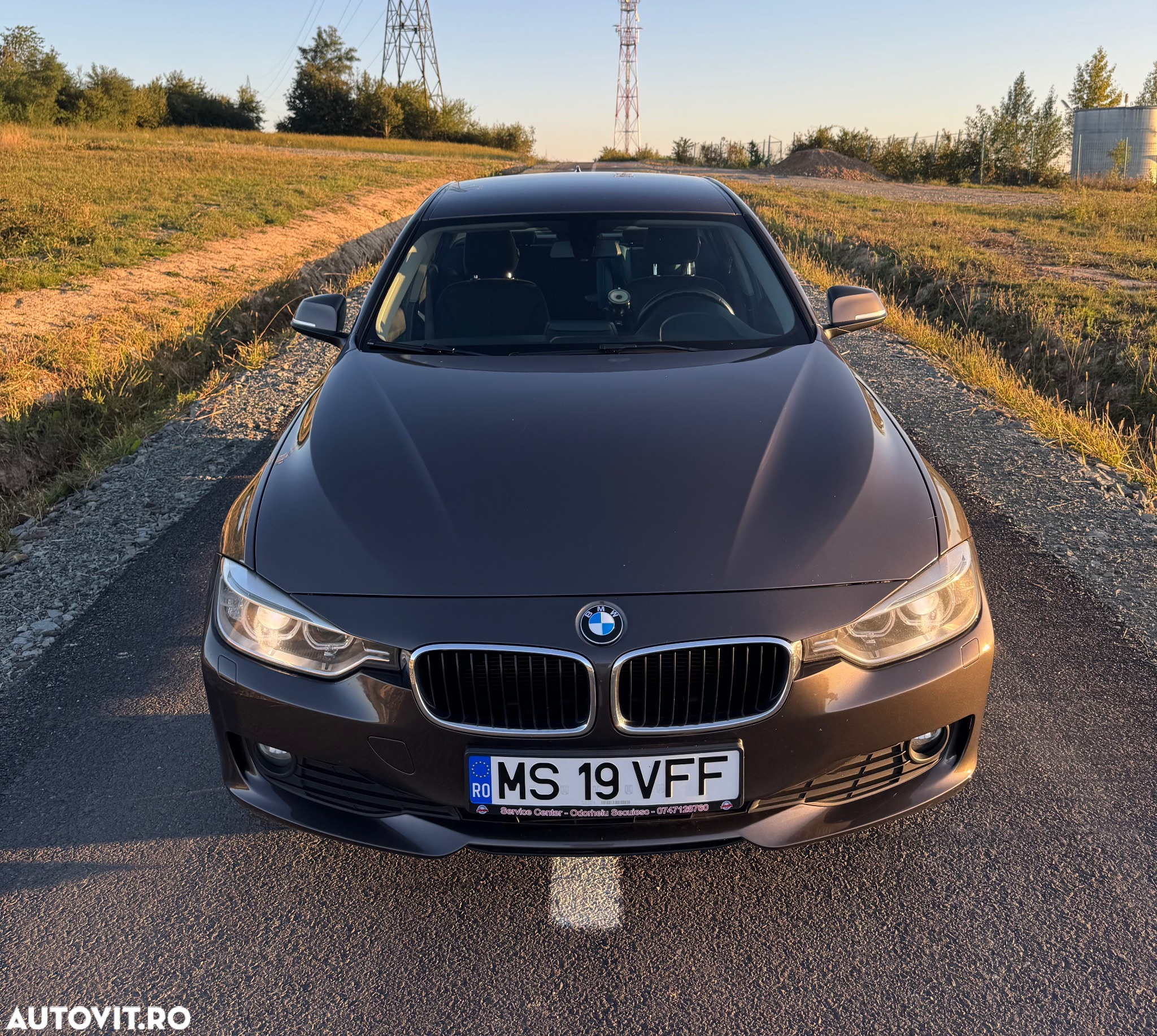 BMW Seria 3 318d - 2