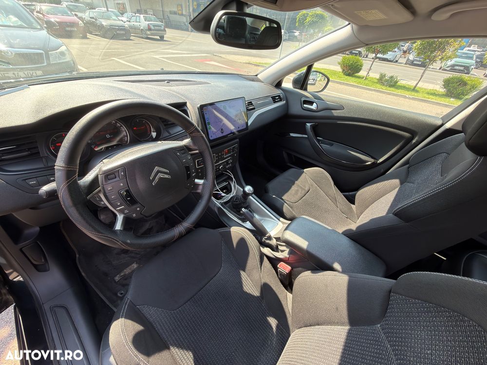Citroën C5 1.6HDi FAP Susp M X - 8
