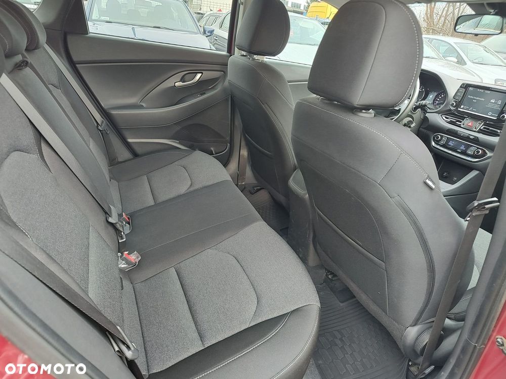 Hyundai i30 1.5 DPI Comfort - 10