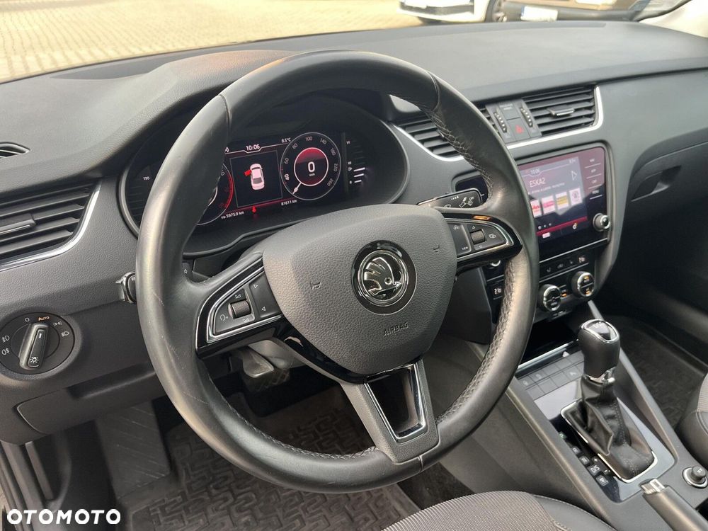 Skoda Octavia 1.5 TSI ACT Style DSG - 10