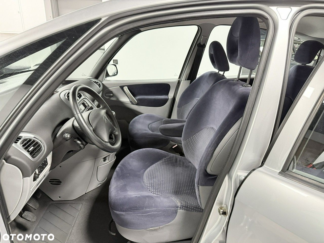 Citroën Xsara Picasso 1.8i SX Plus Top-Edition - 12