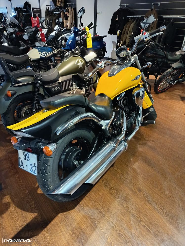 Suzuki Intruder 800 - 5
