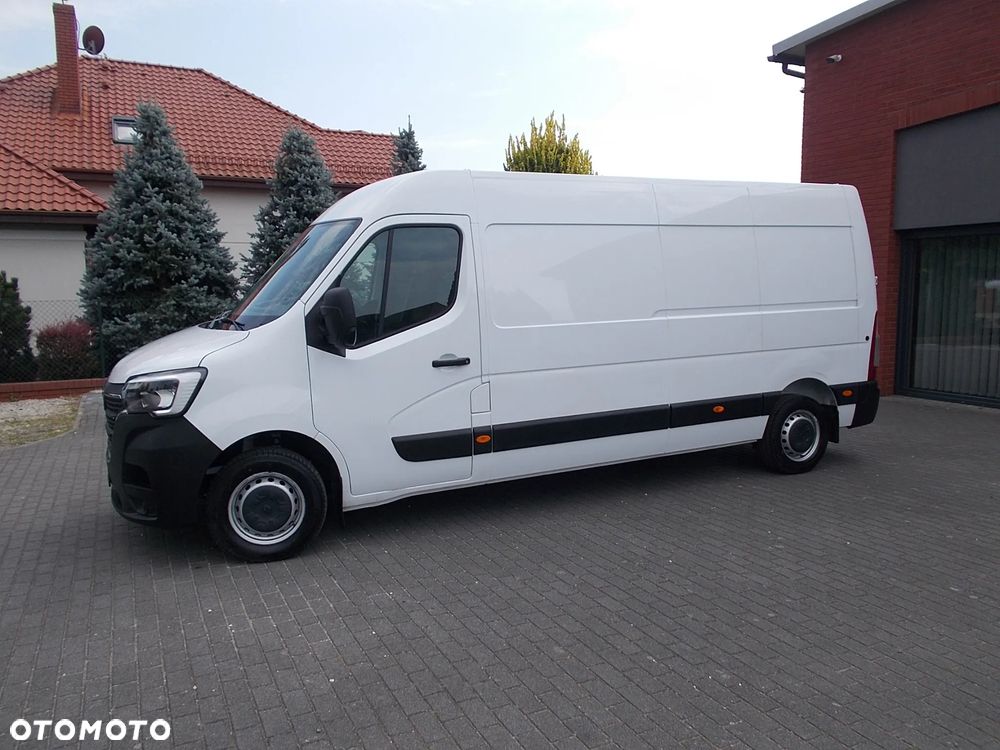 Renault Master - 25