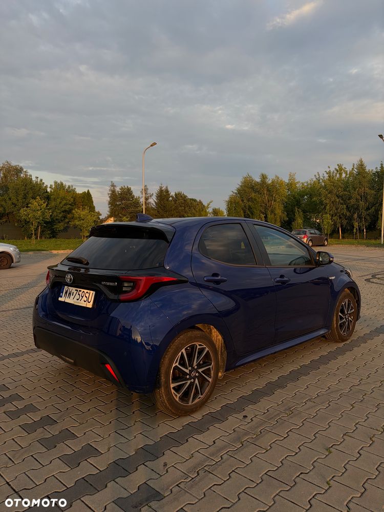 Toyota Yaris Hybrid 1.5 Executive - 4