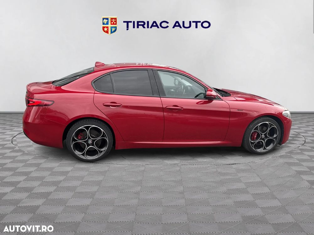Alfa Romeo Giulia - 6