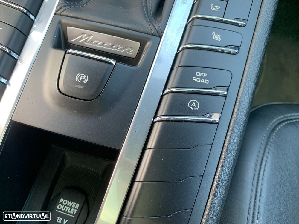 Porsche Macan S - 37
