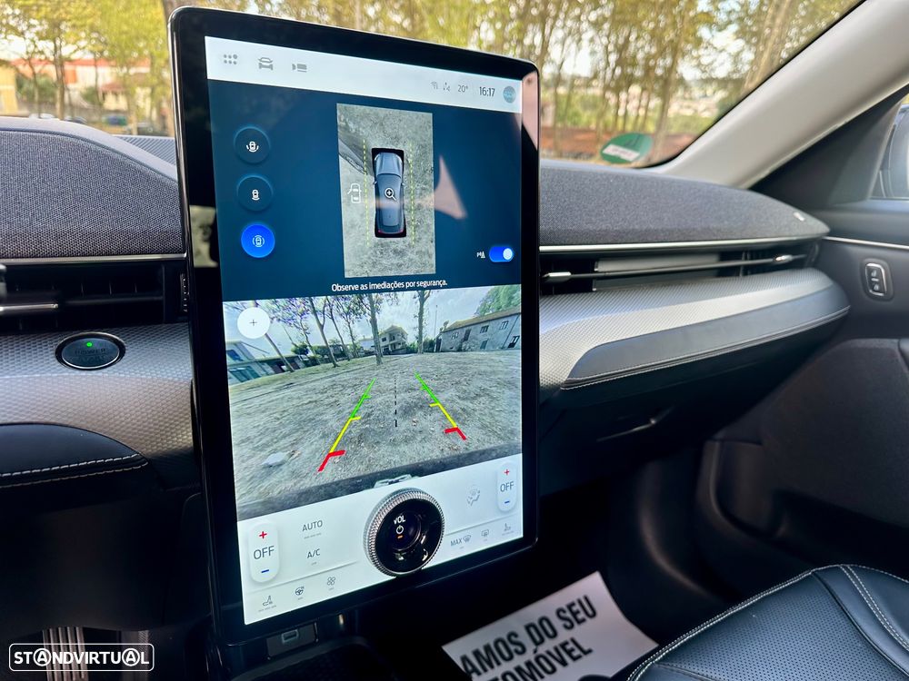 Ford Mustang Mach-E AWD PREMIUM - 16