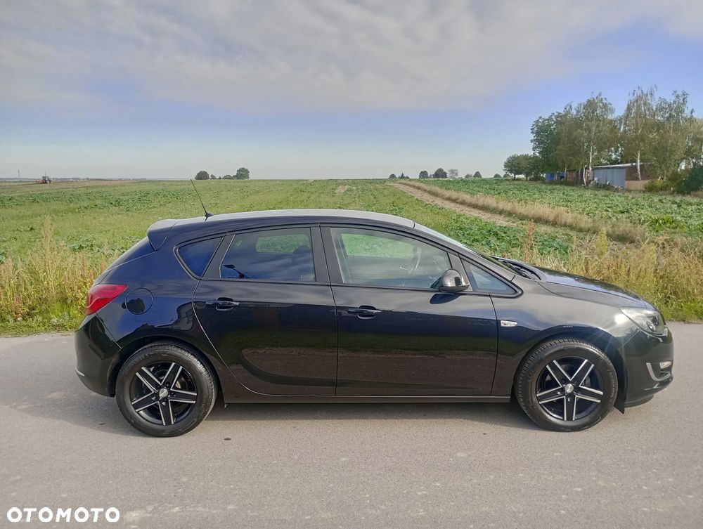 Opel Astra - 13