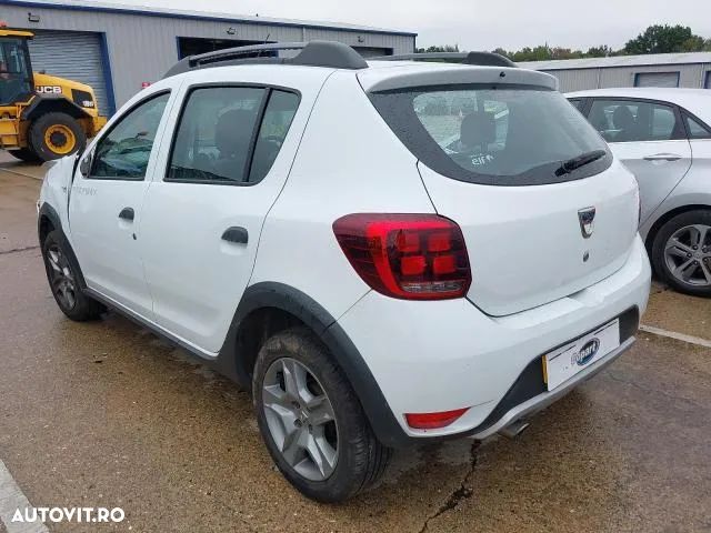 Usa dezechipata Dacia Sandero 2 Stepway - 3