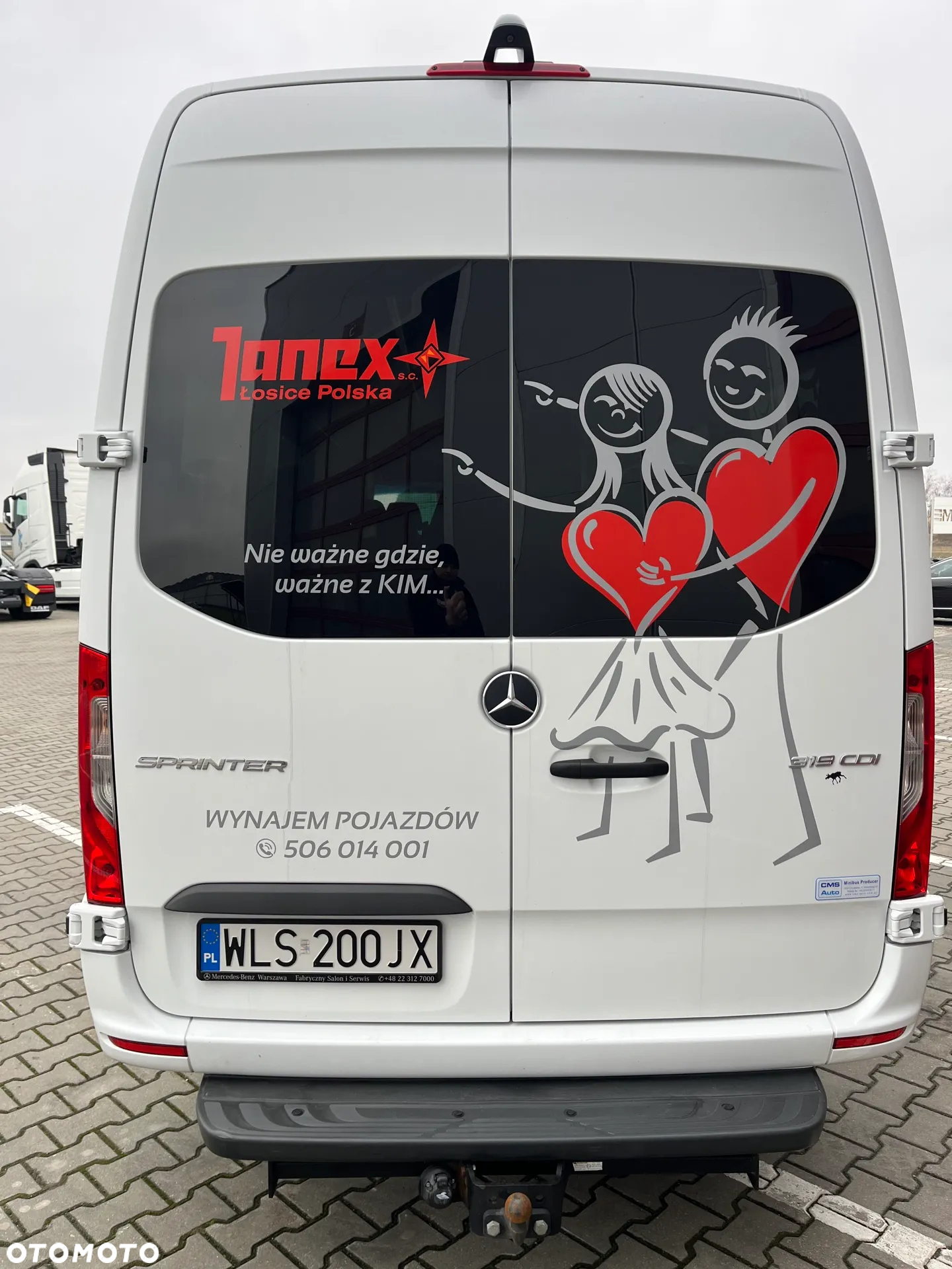 Mercedes-Benz Sprinter - 4