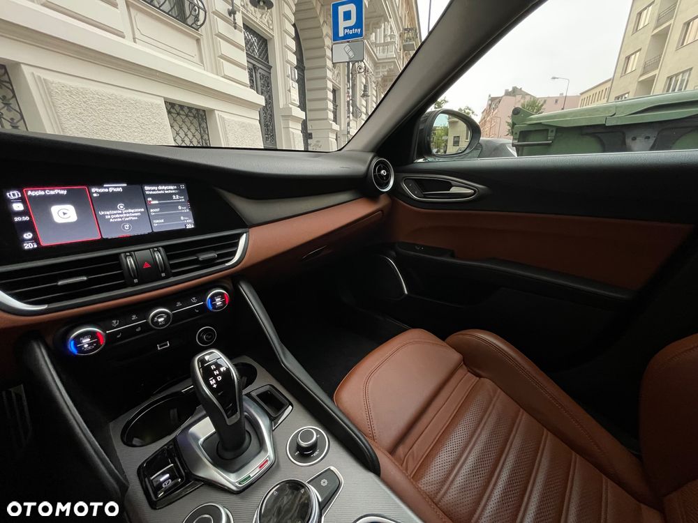 Alfa Romeo Giulia 2.0 Turbo Veloce - 7