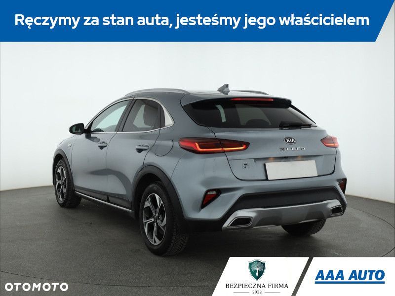 Kia XCeed - 6