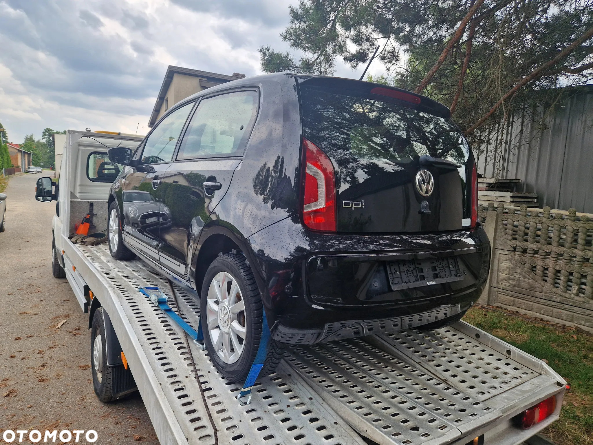 Volkswagen up! club - 3