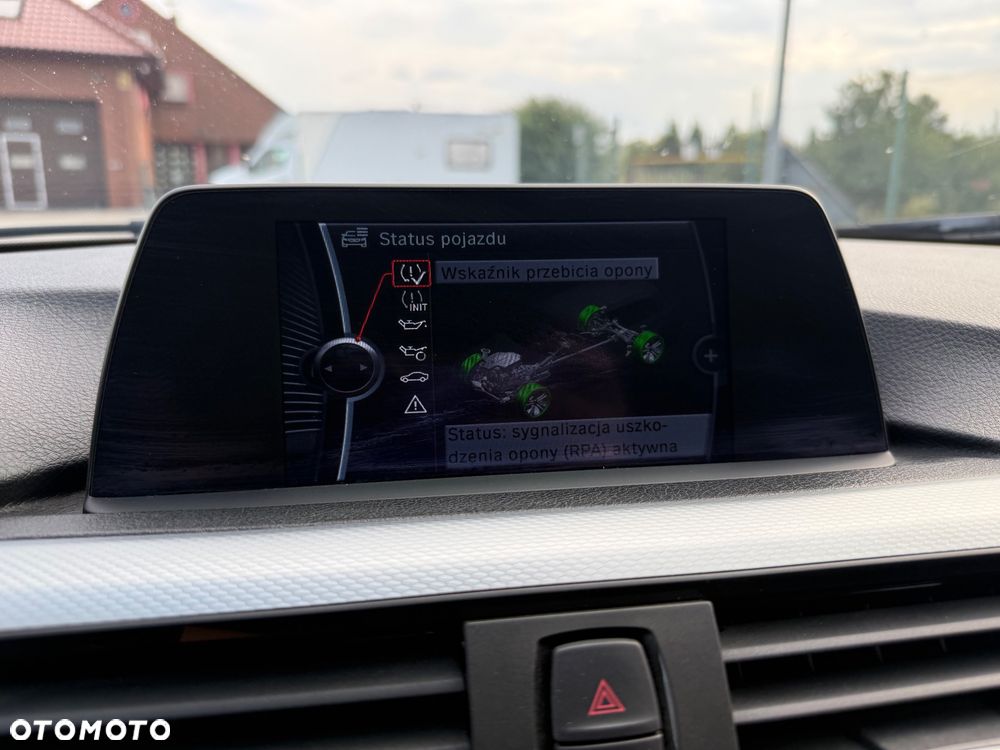 BMW Seria 3 - 33
