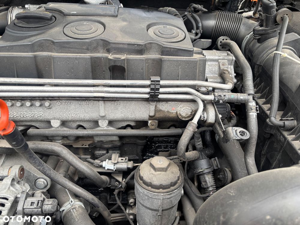 Volkswagen Golf 1.9 TDI DSG Comfortline - 9