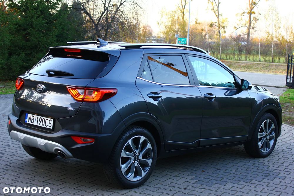 Kia Stonic 1.6 CRDi SCR XL - 20
