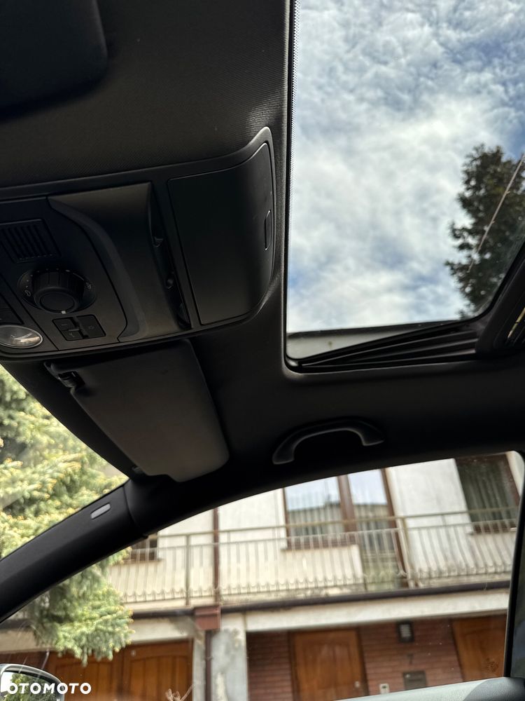 Volkswagen Golf ver-2-0-tsi-gti-dsg - 18