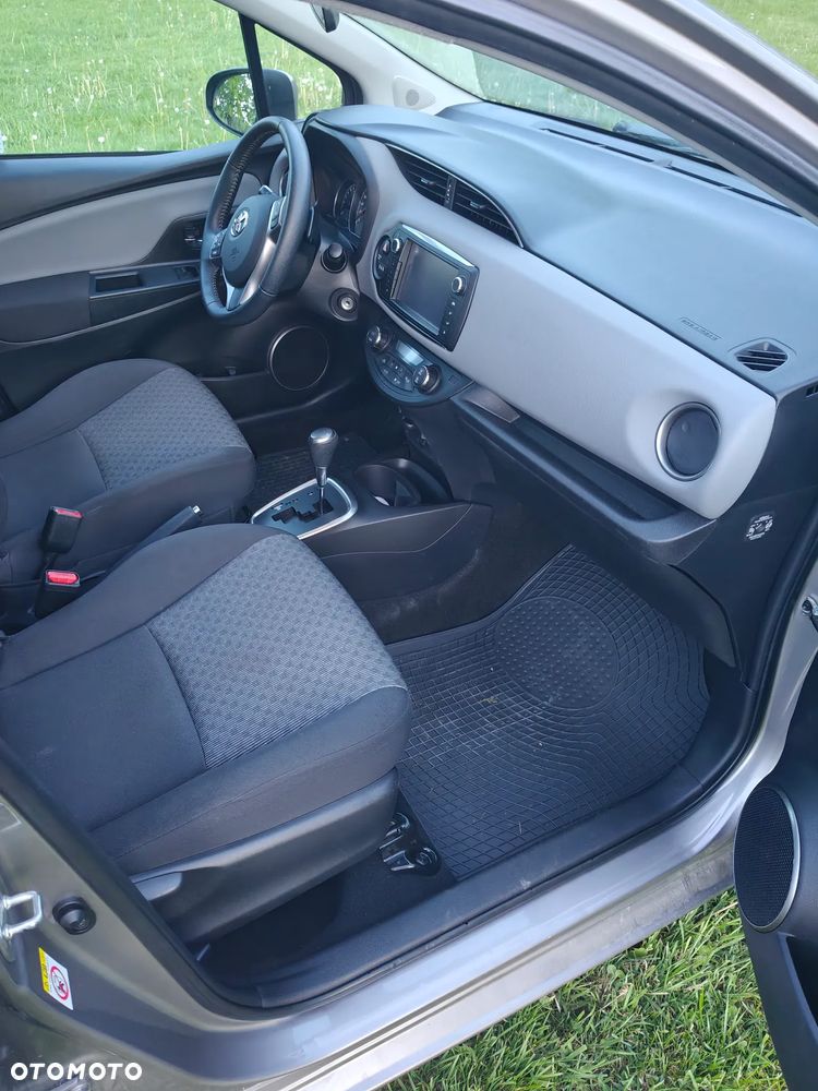 Toyota Yaris 1.33 Premium MS - 4