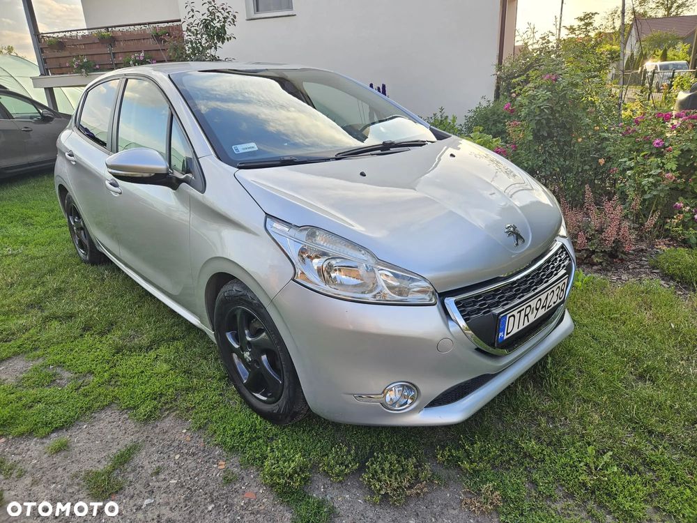 Peugeot 208 1.4 HDi Active - 2