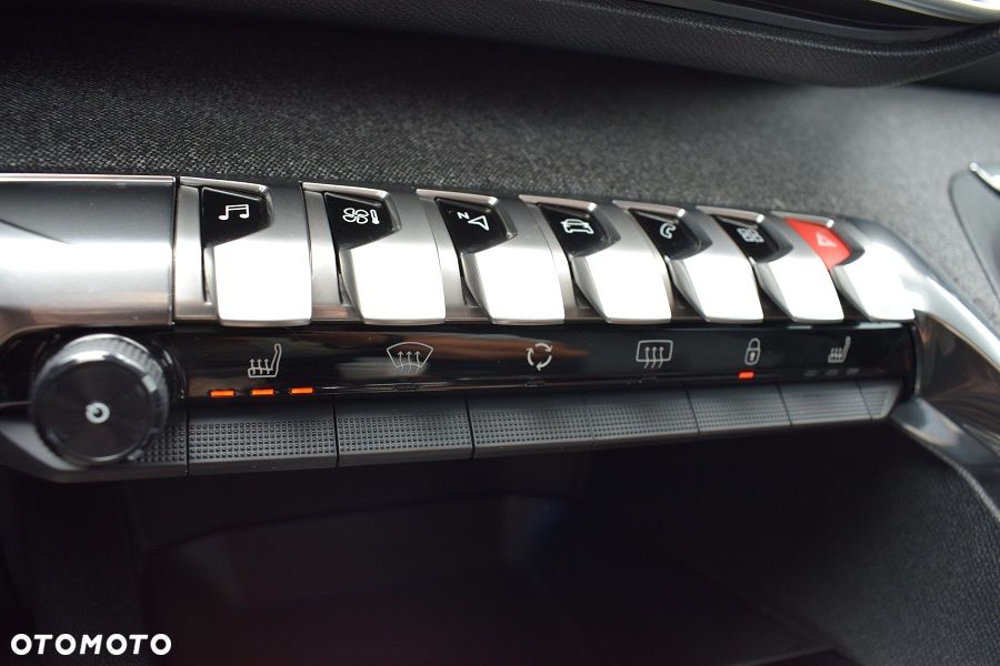 Peugeot 3008 BlueHDi 120 EAT6 Stop & Start Allure - 20