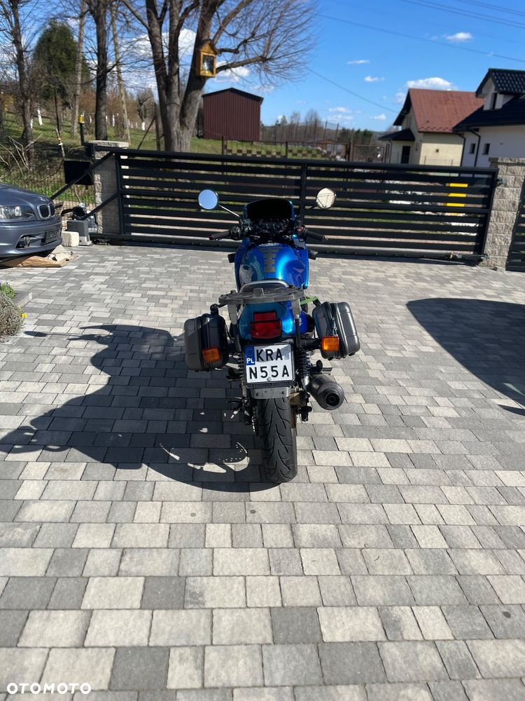 Honda CB - 10